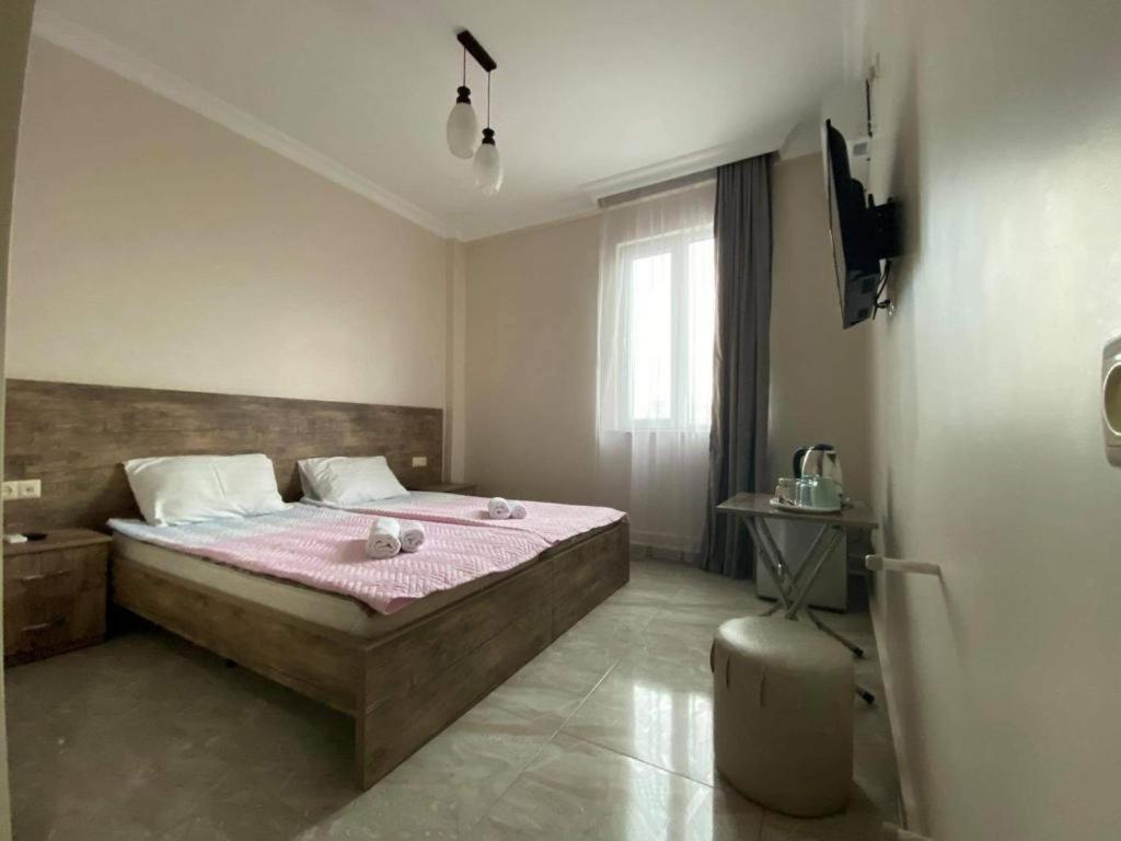 באטומי Nana'S Hotel Tchaikovsky Street 34 מראה חיצוני תמונה