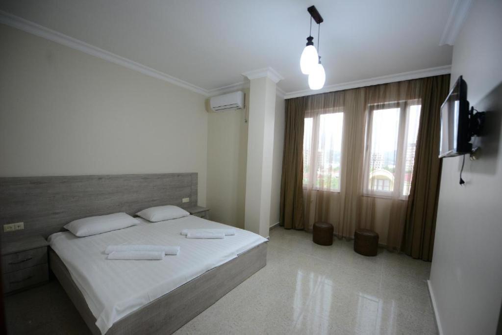 באטומי Nana'S Hotel Tchaikovsky Street 34 מראה חיצוני תמונה